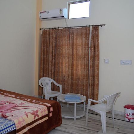 Hotel Kamal Villas Pushkar Ngoại thất bức ảnh
