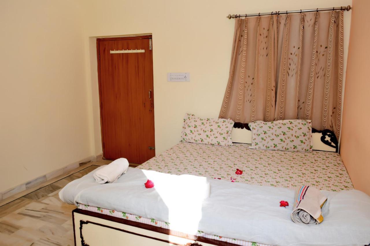 Hotel Kamal Villas Pushkar Ngoại thất bức ảnh